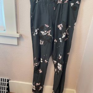 Green and pink floral Albion Jetsetter jogger pants - size Medium Tall